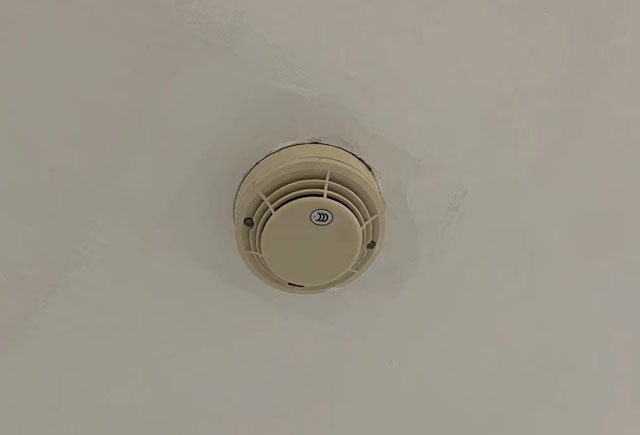 寫字樓煙感報警器20240517.jpg